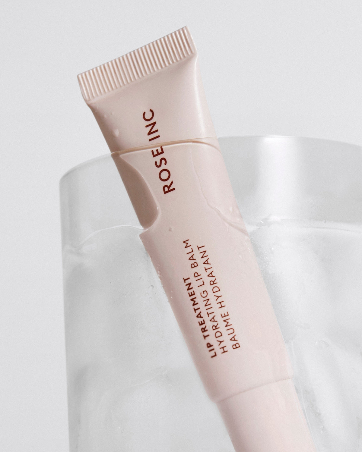 23_AlwaysOn_April_Lip-Treatment_Ice-Glass_Lulu_McArdle_021_V4_AP_crop.jpg