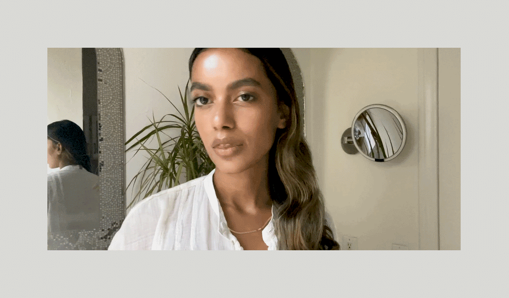 In My Bathroom: Stella Simona