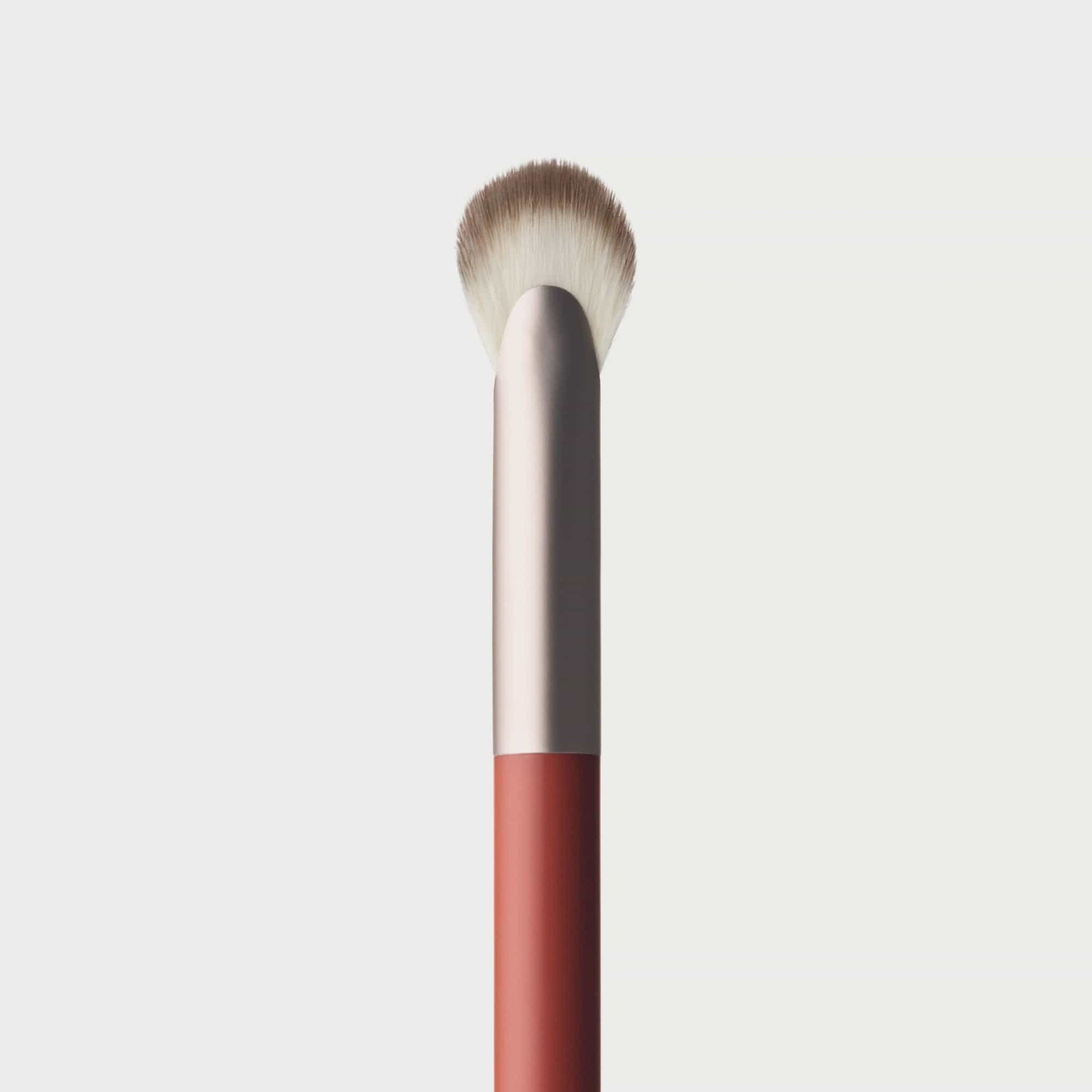 Rose Inc Number 7 Eyeshadow Fan Brush zoomed in on bristles